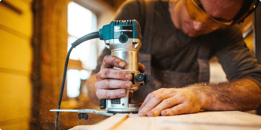 Outils et appareils pour un groupe électrogène de plus de 5000W